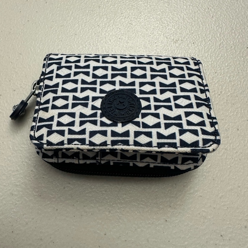 Kipling Small Wallet